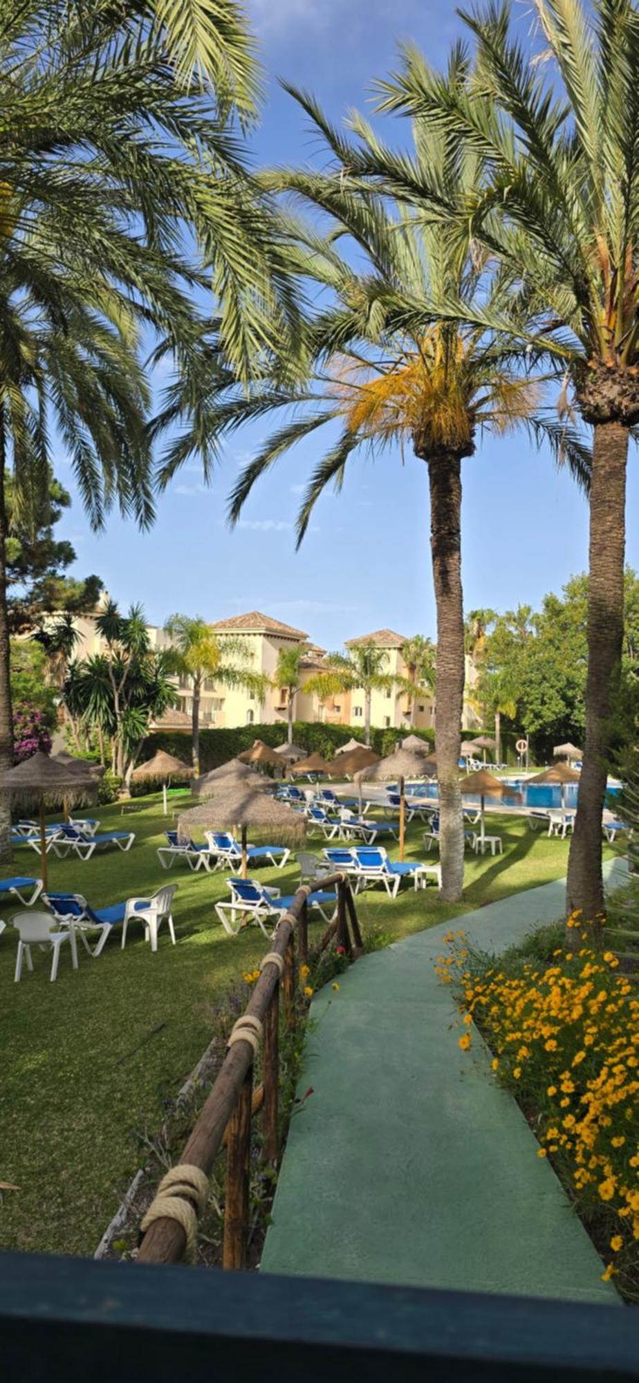 Del Mar Marbella, Luxury